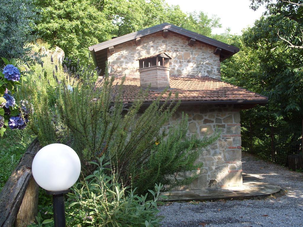 Il Podere Di Giada Bed & Breakfast Bagni di Lucca Rom bilde